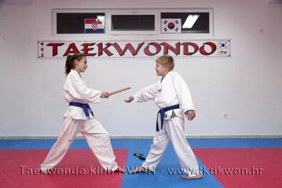 taekwondo kwon samoobrana10